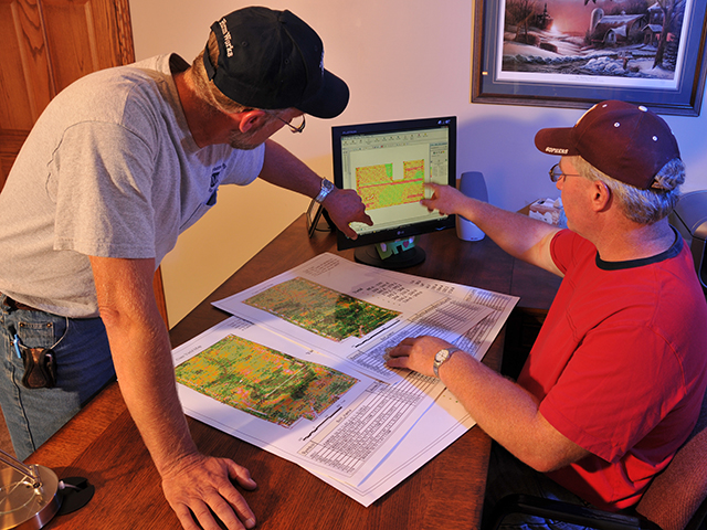 Meeting with your lender should focus on how to attain your operation&#039;s goals in a financially responsible way. (DTN/Progressive Farmer photo by Tom Dodge)